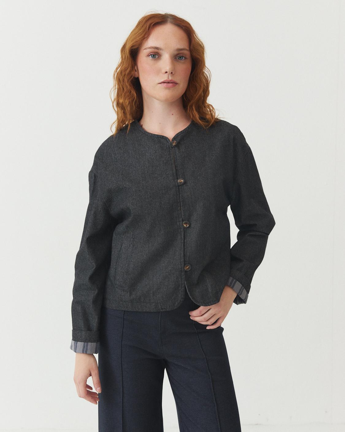 CHAQUETA DENIM BOTONES