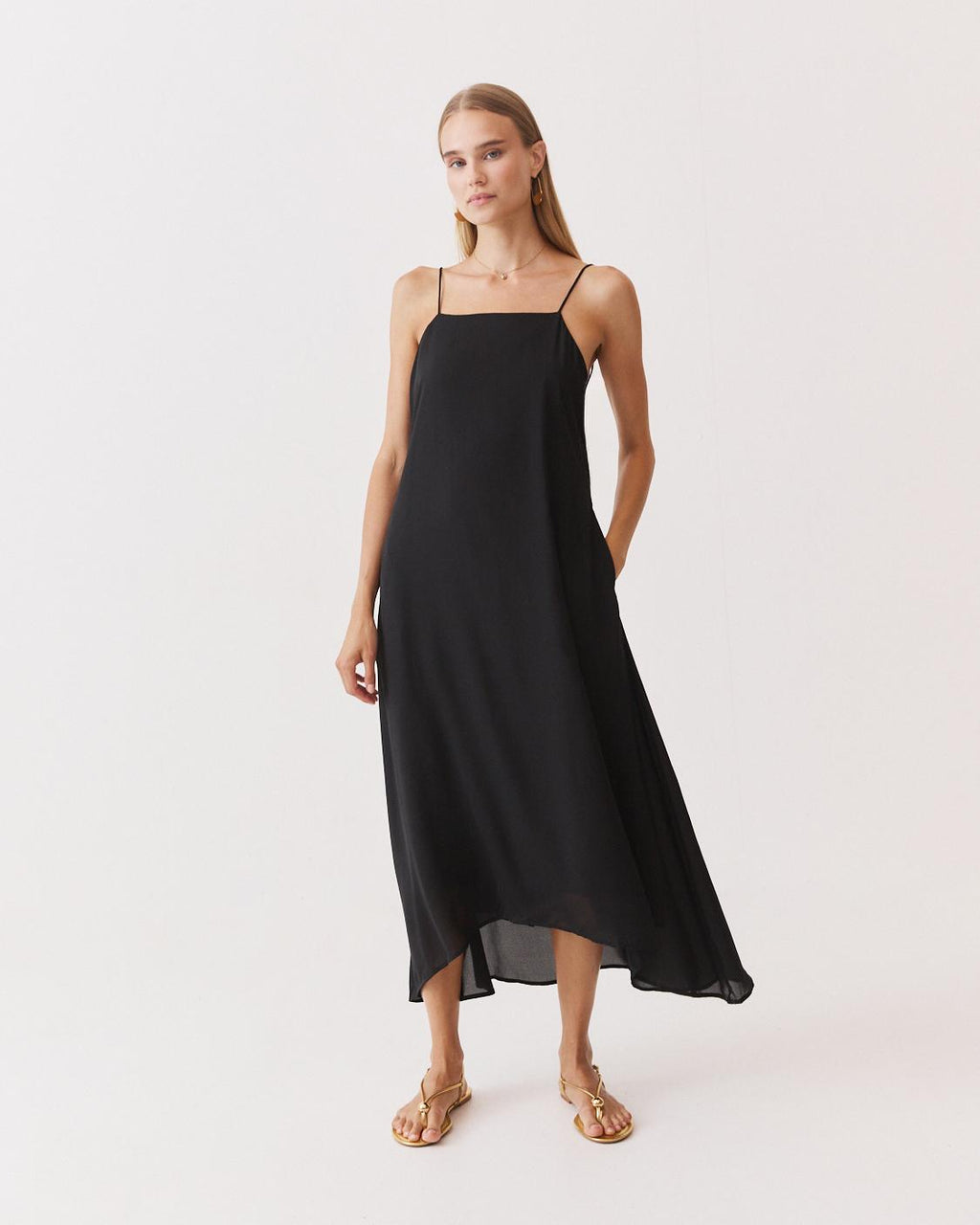 LONG STRAPPY DRESS