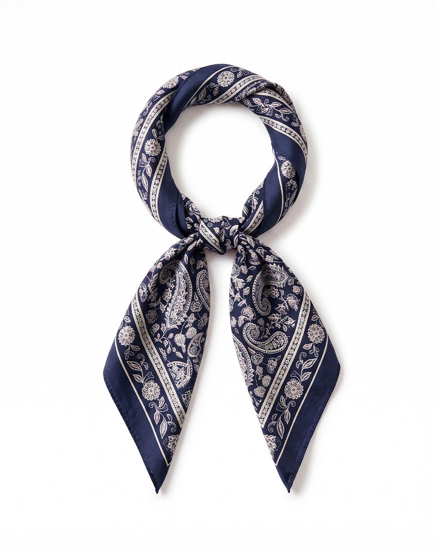 PAÑUELO ESTAMPADO PAISLEYS
