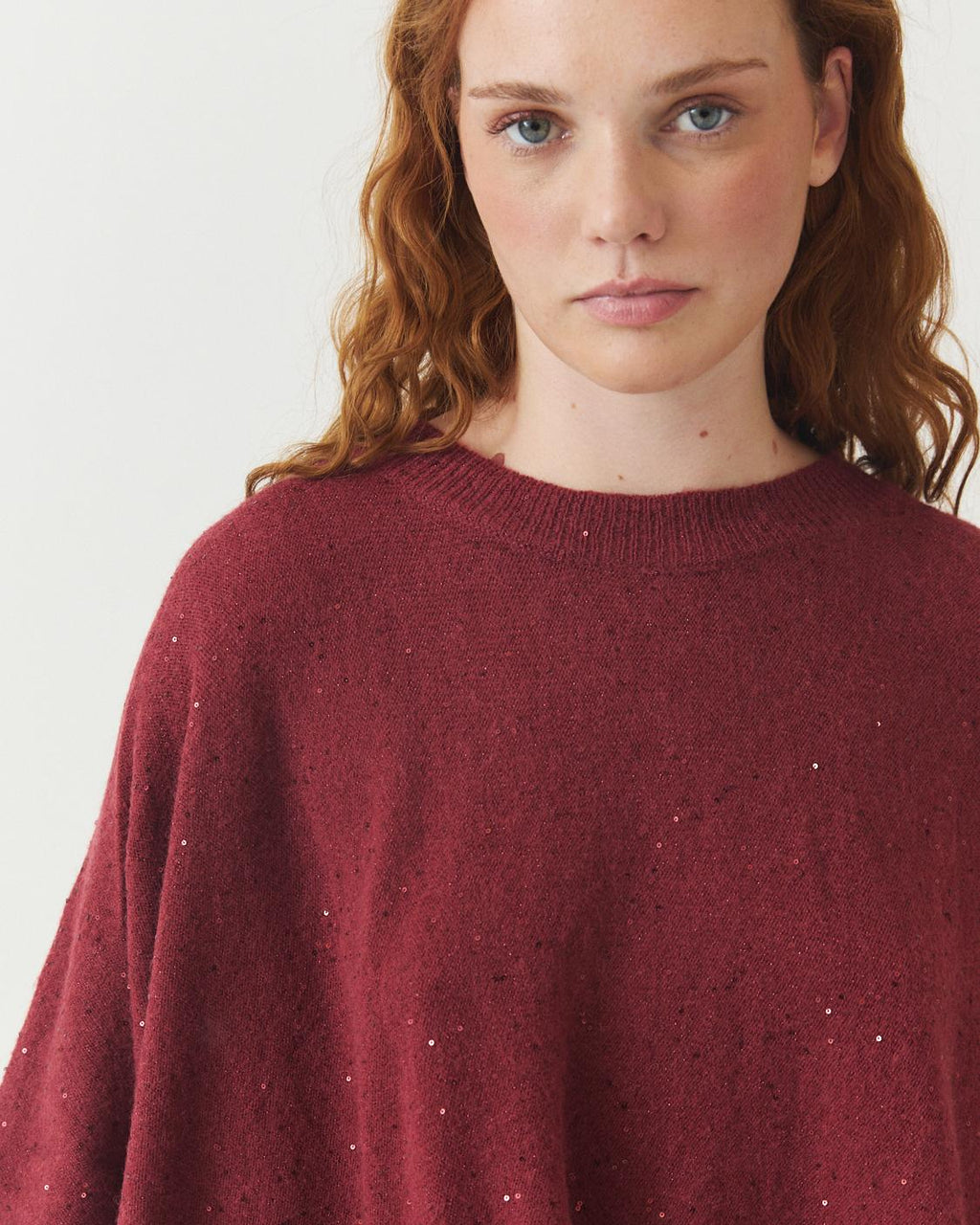 PONCHO RECTANGULAR LUREX LENTEJUELAS