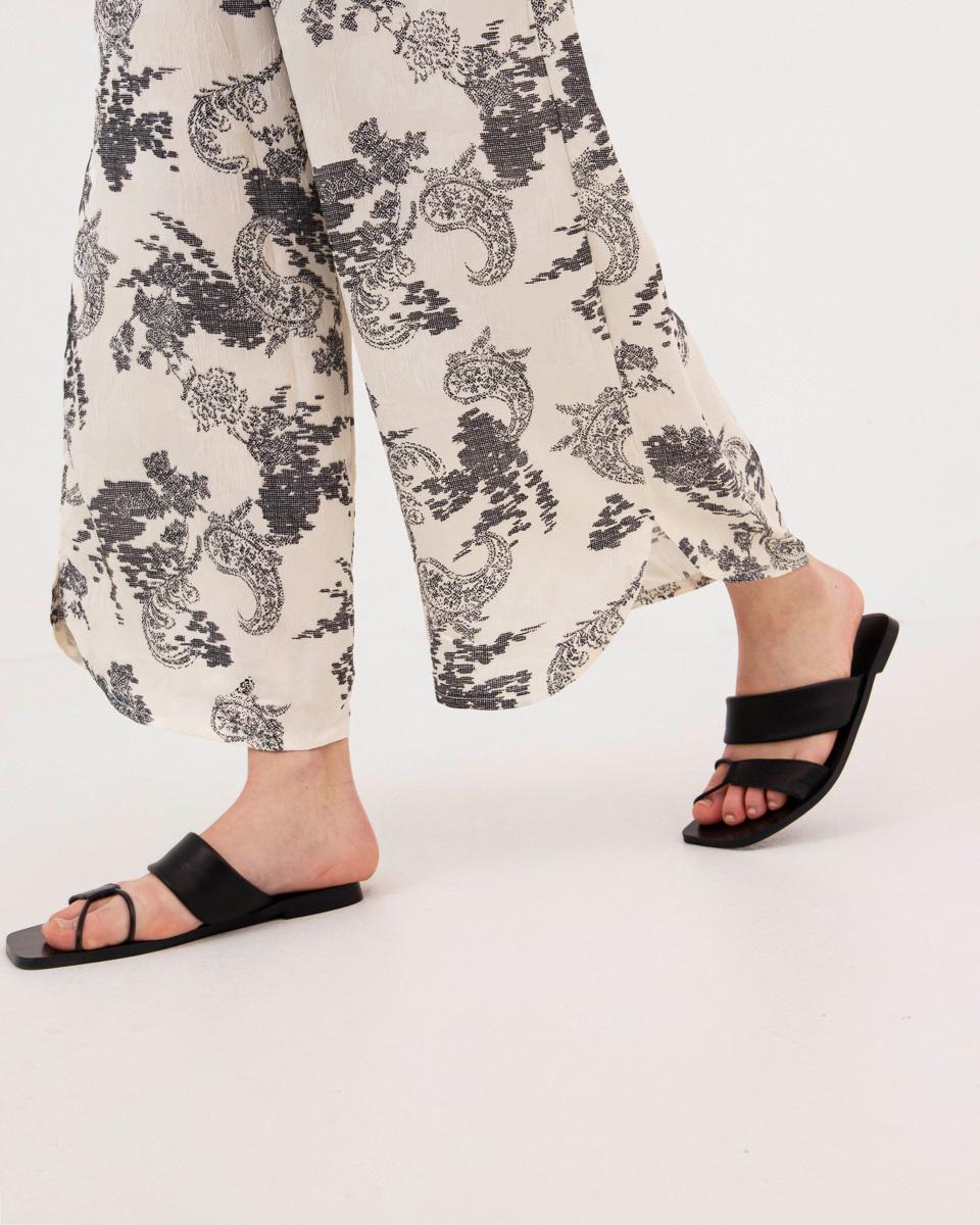 PANTALÓN BORDADO ORIENTAL