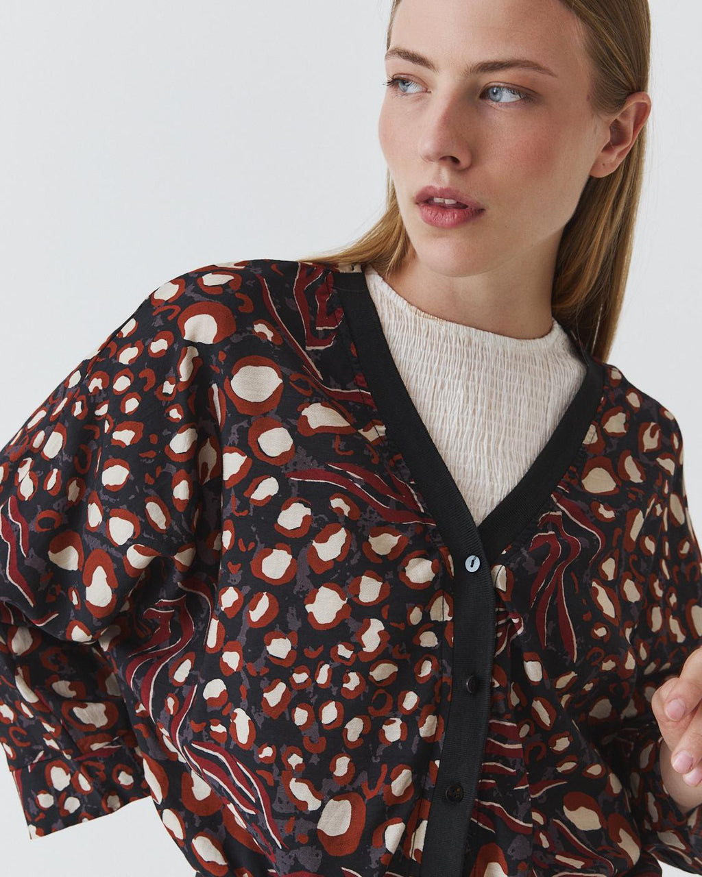 PRINTED FLOWY JACKET