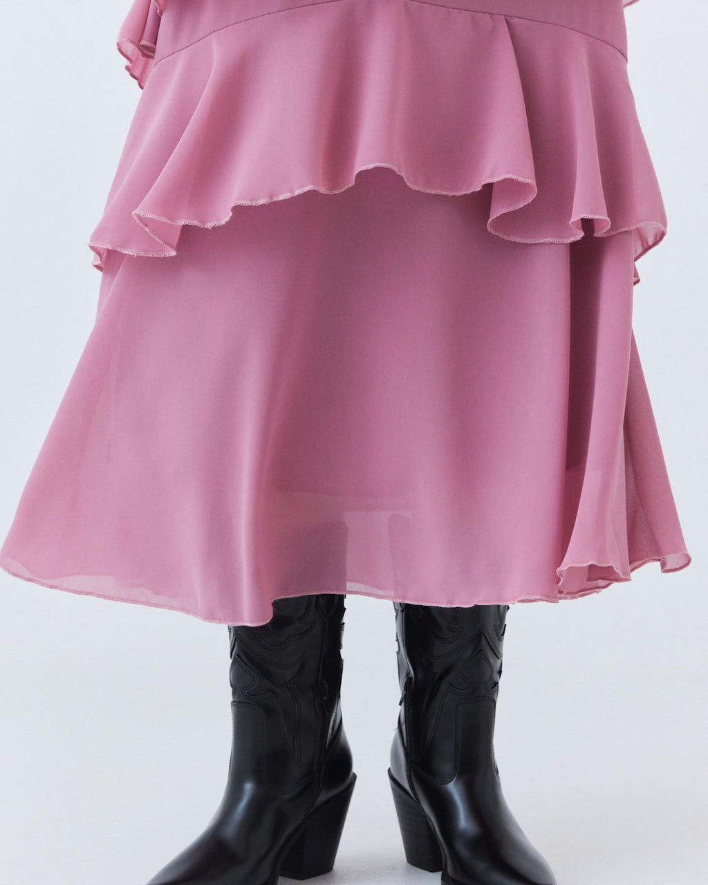 FALDA LARGA CAPAS VOLANTES