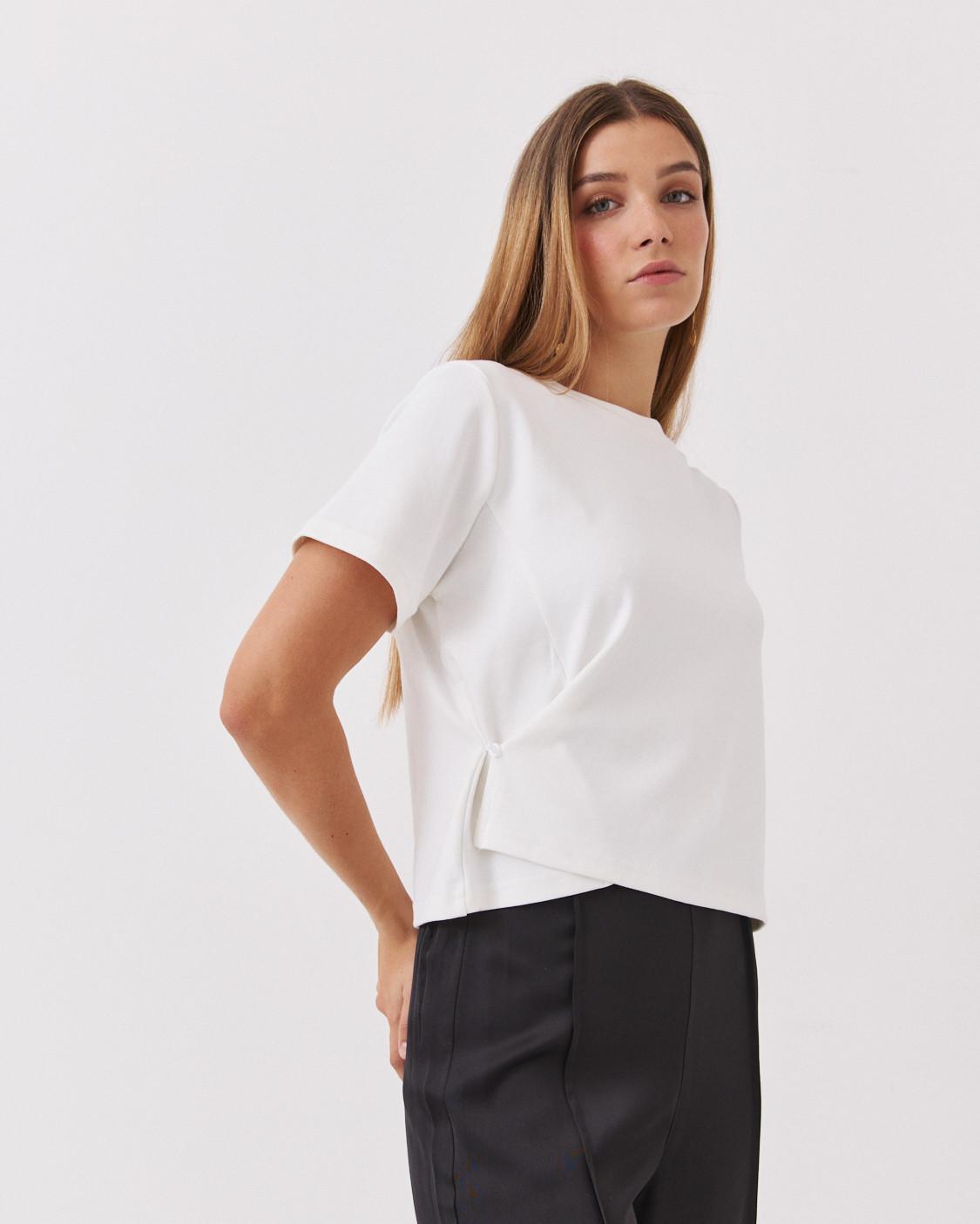 BOXY FIT T-SHIRT