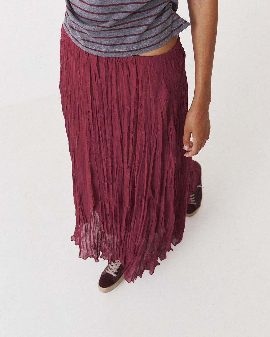 PLEATED MIDI SKIRT