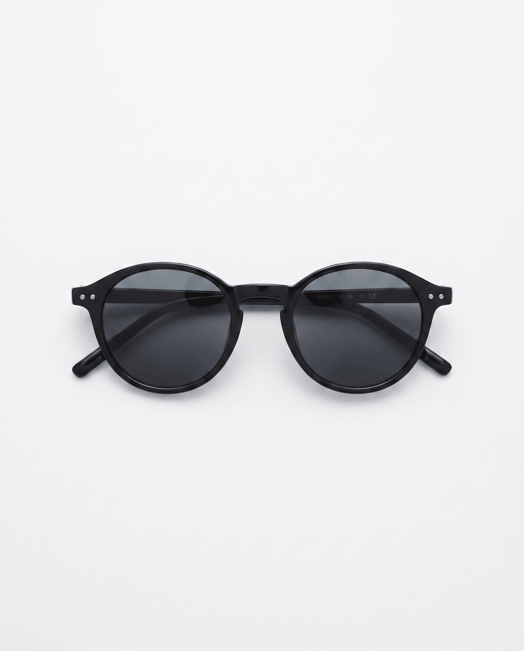 CLASSIC ROUND SUNGLASSES