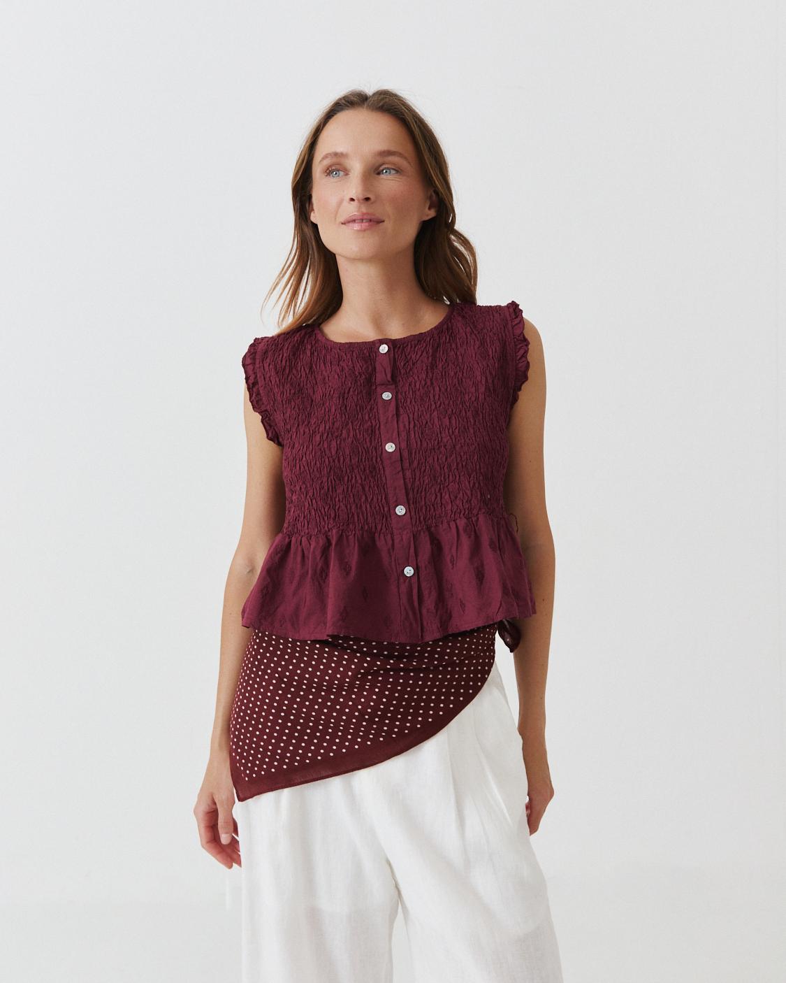 TOP NIDO ABEJA PEPLUM BORDADO