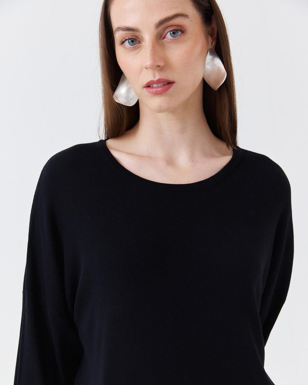 3/4 SLEEVE KNIT SWEATER