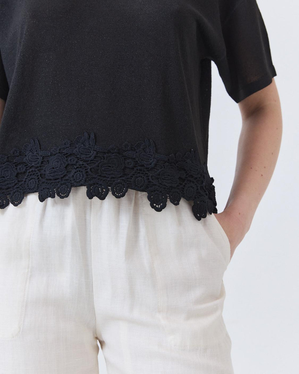 LACE TRIM CAMISOLE