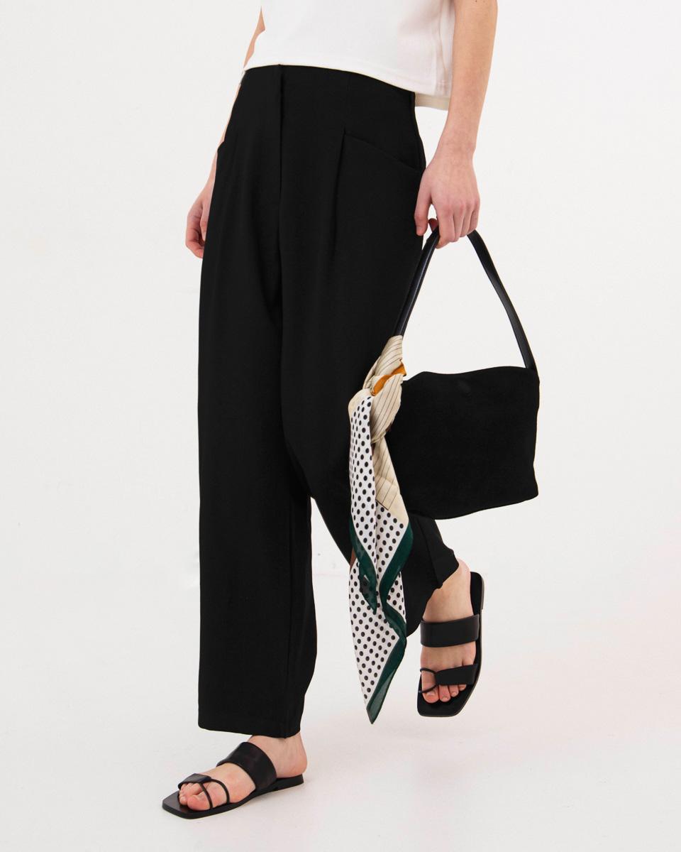PANTALÓN CROPPED FLUIDO