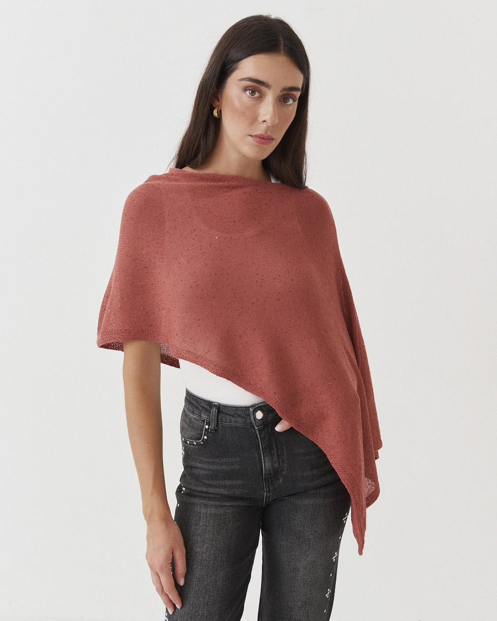 KNIT ASYMMETRIC CAPE