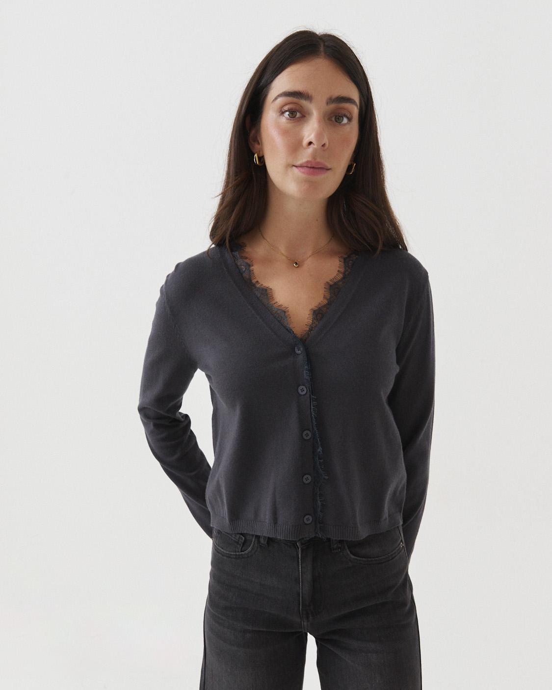 LACE V-NECK CARDIGAN