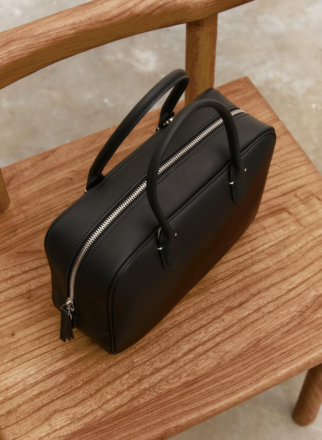 BRIEFCASE BAG
