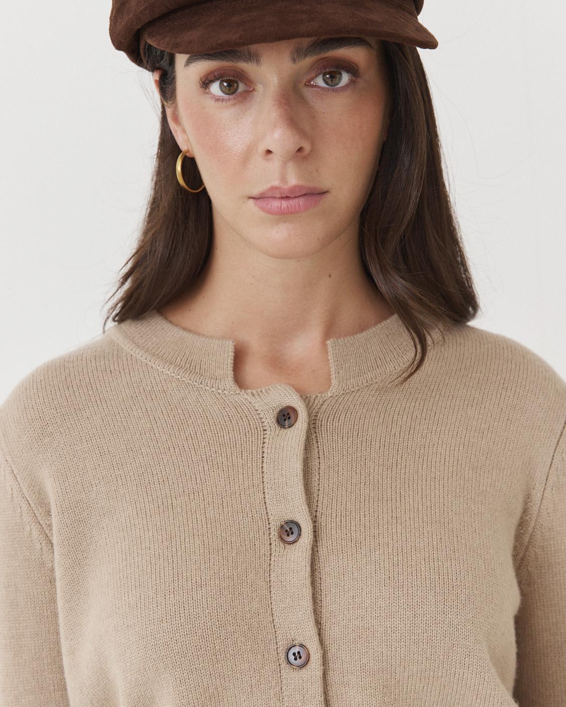 CARDIGAN PARCHES EN CODOS