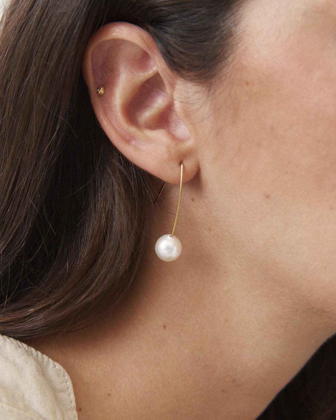 PEARL DROP EARRINGS