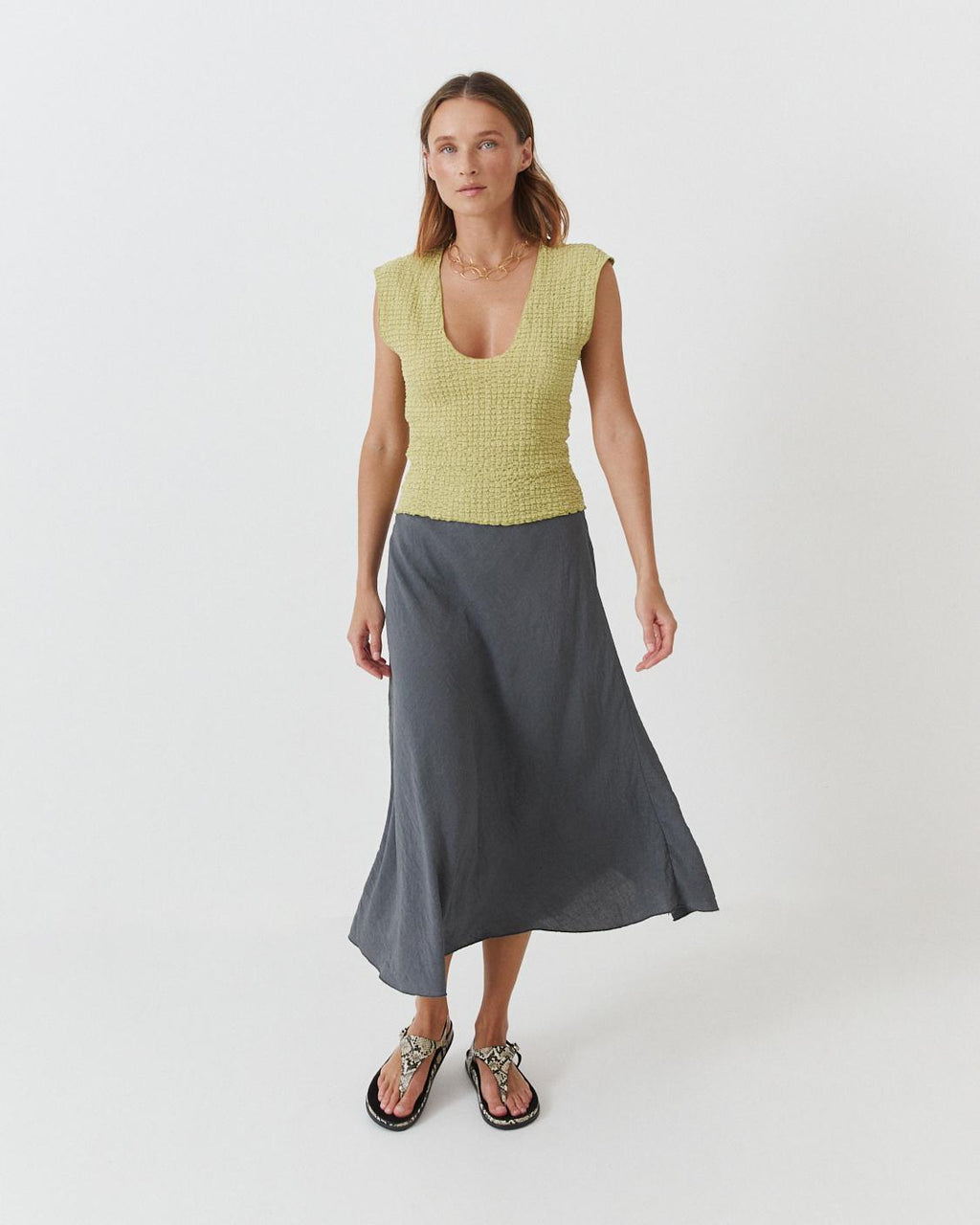 EVASÉ MIDI SKIRT
