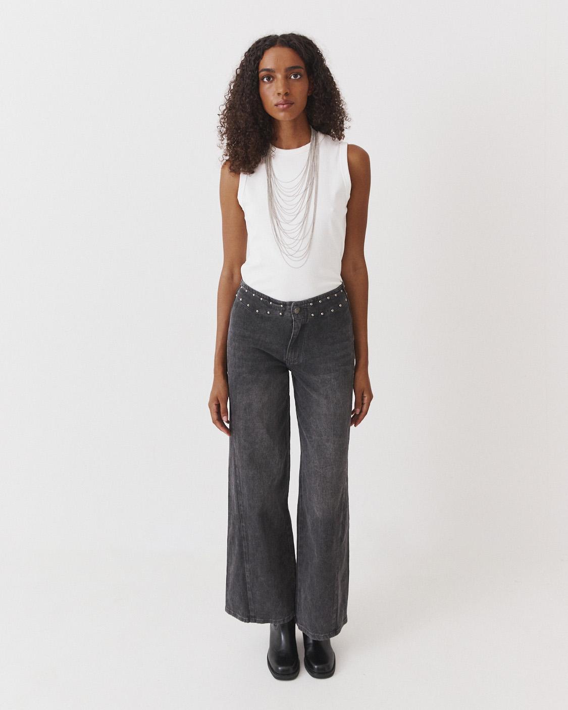 WIDE LEG STUDDED JEANS