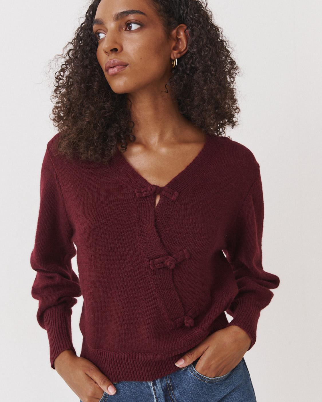 TOGGLE BUTTON V-NECK CARDIGAN