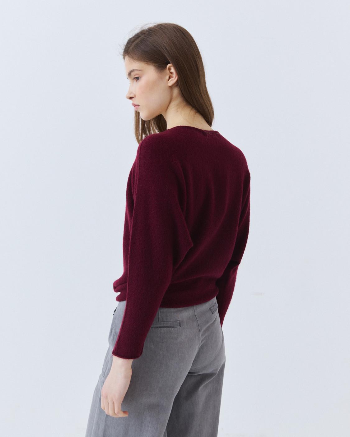 BATWING SLEEVE SWEATER
