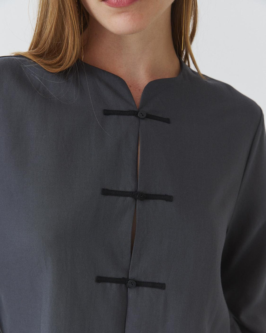BLUSA QIPAO CONTRASTE