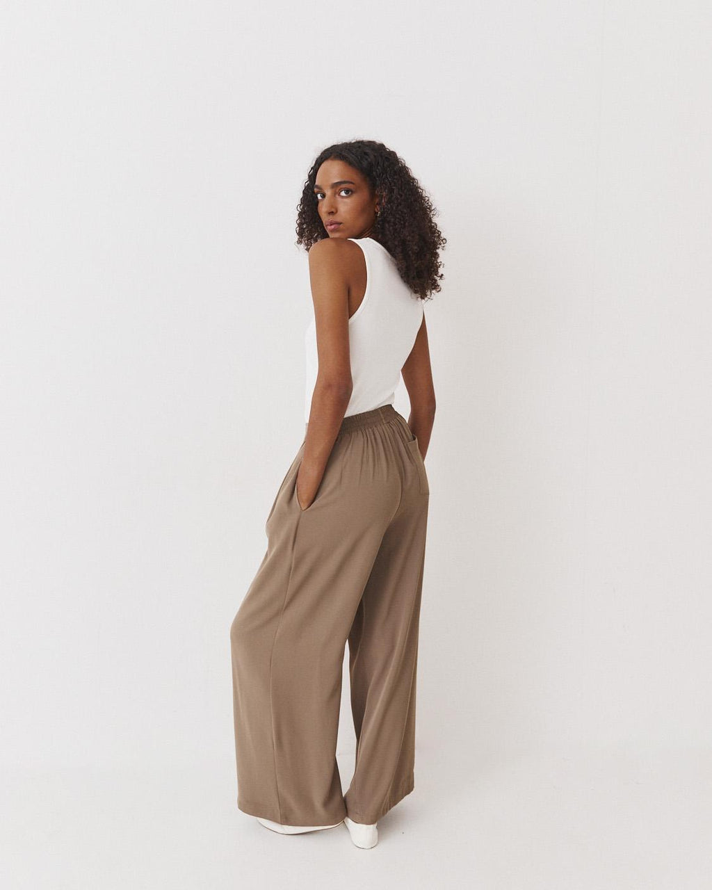PANTALÓN WIDE LEG FLUIDO