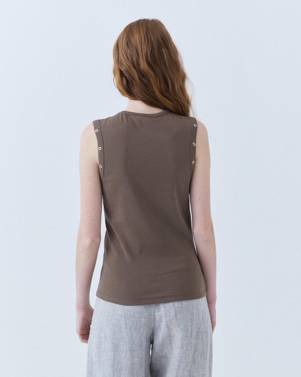 TOP WITH ARMHOLE EYELETS