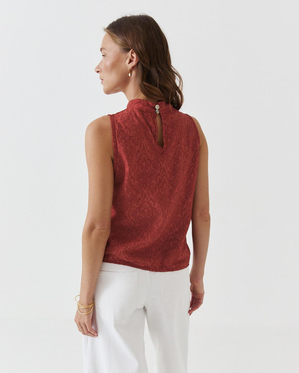 TOP CUELLO ALTO JACQUARD