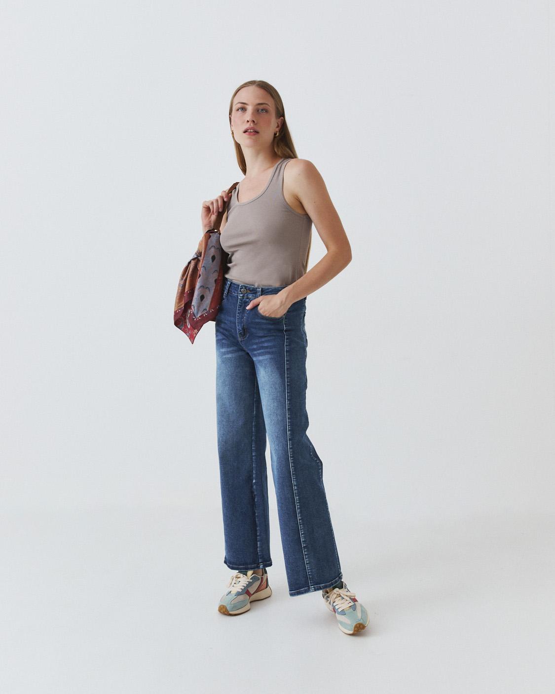 JEANS WIDE LEG COSTURA FRONTAL