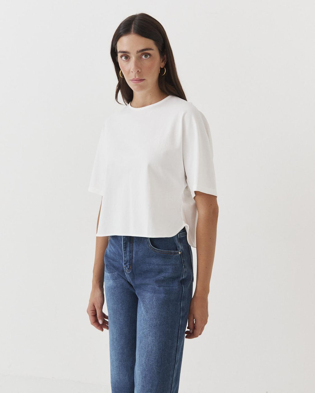 BATWING SLEEVE T-SHIRT