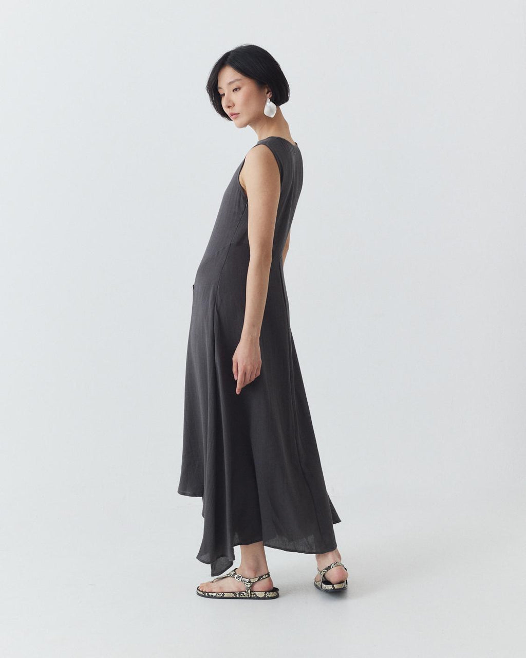 LONG APPLIQUÉ DRESS