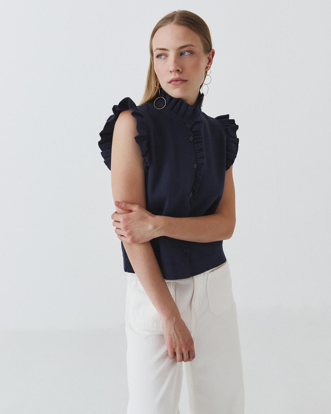 RUFFLED HIGH-NECK KNIT VEST