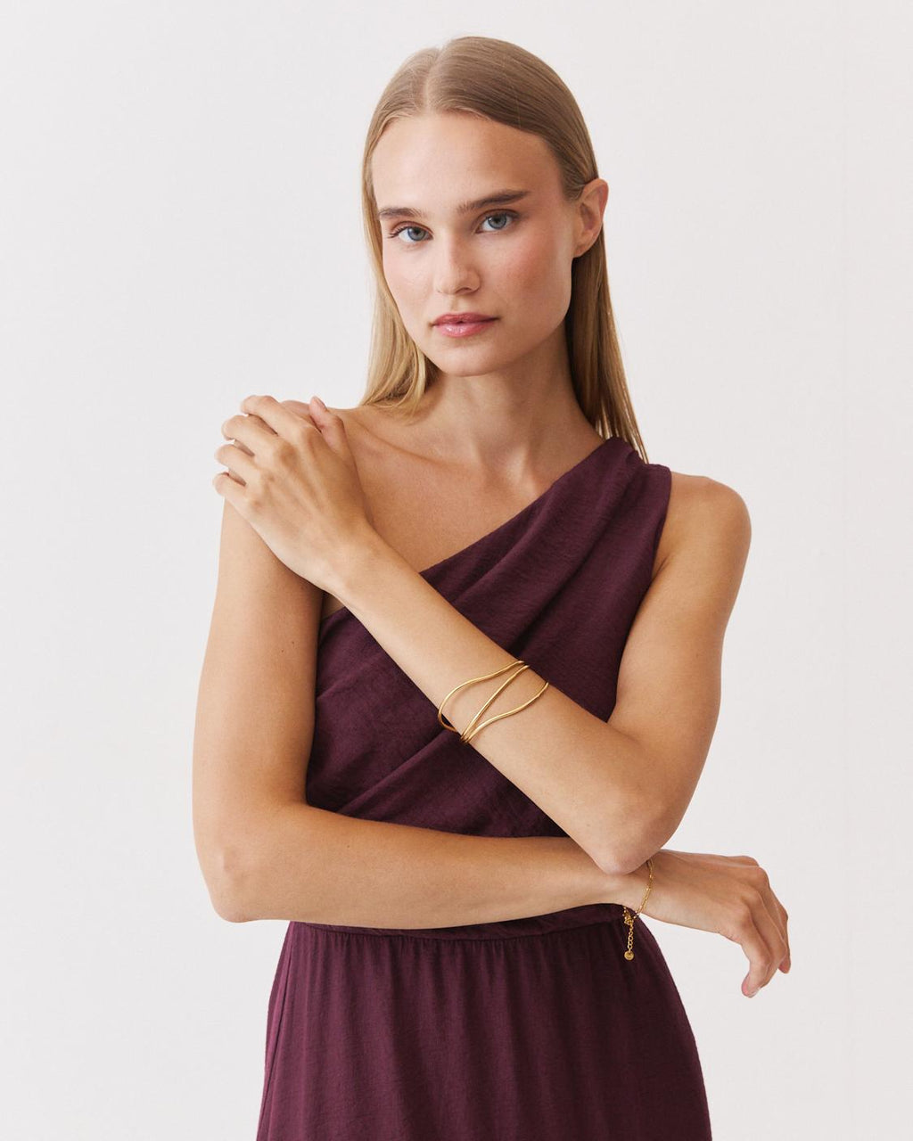 MULTI-STRAND BRACELET