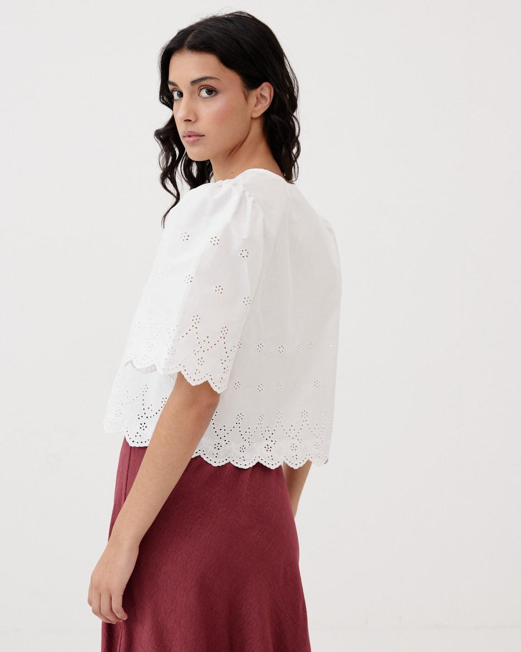 FLORAL EYELET TIE-FRONT BLOUSE
