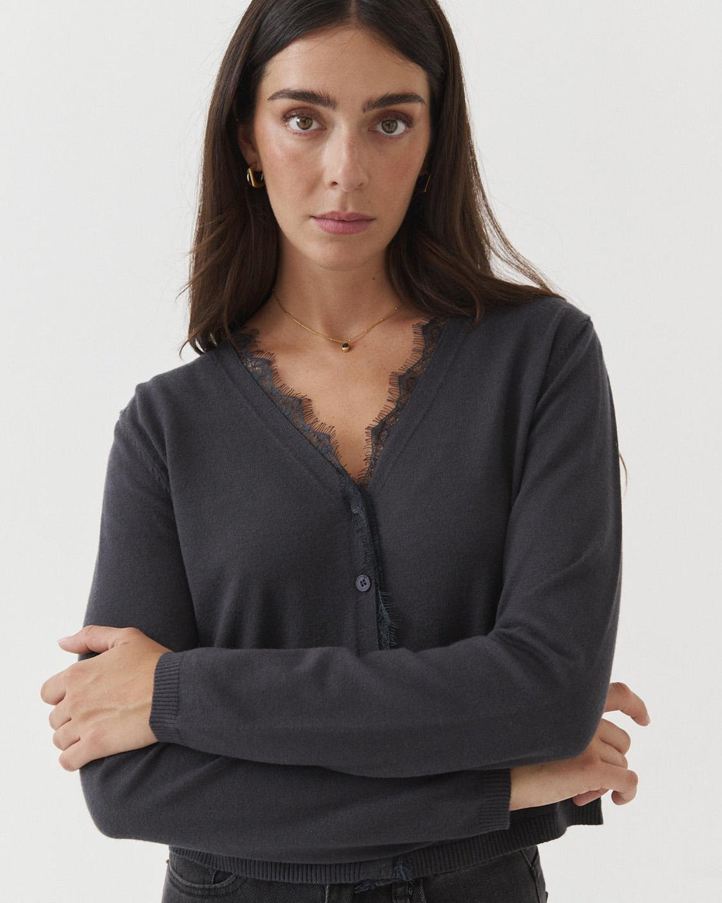 LACE V-NECK CARDIGAN