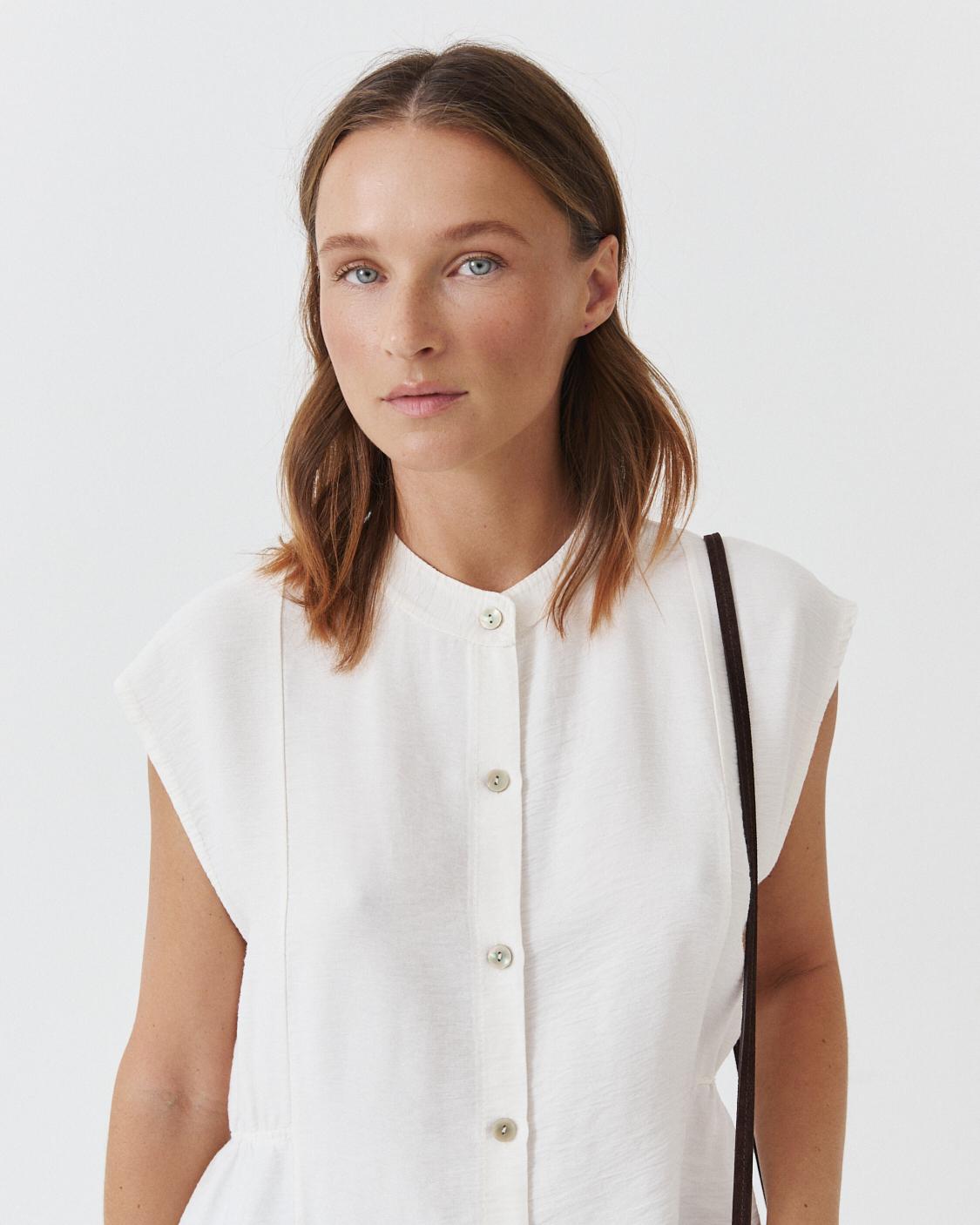 ROUND NECK BLOUSE