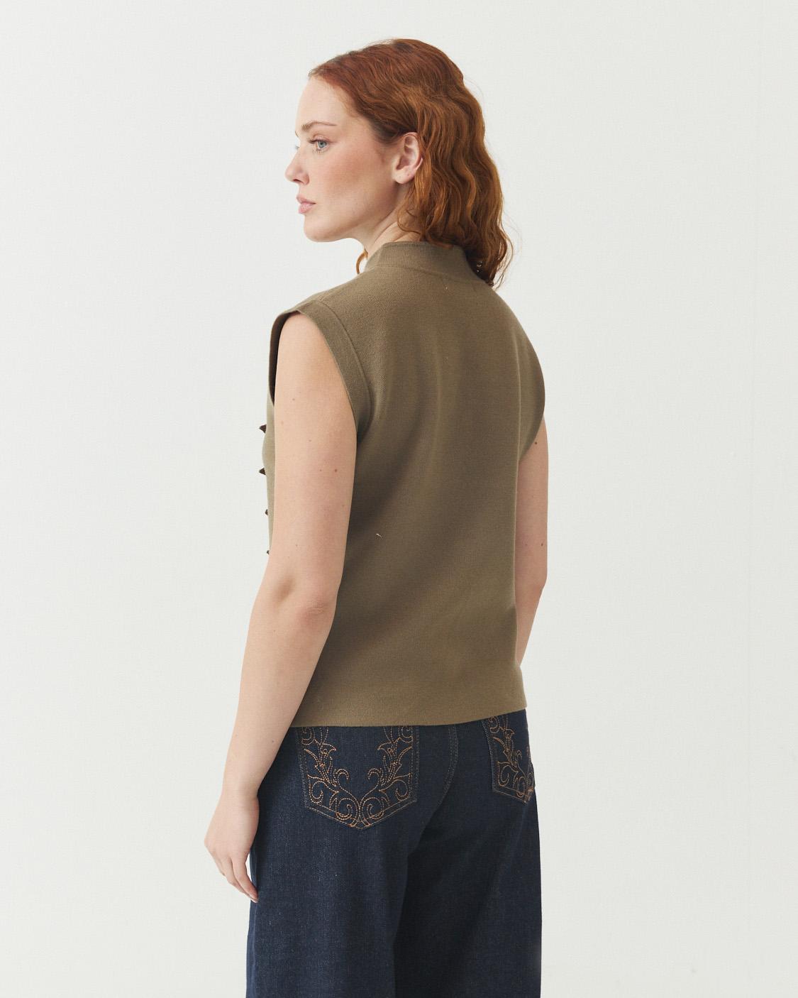CHALECO PUNTO ESTILO MILITAR