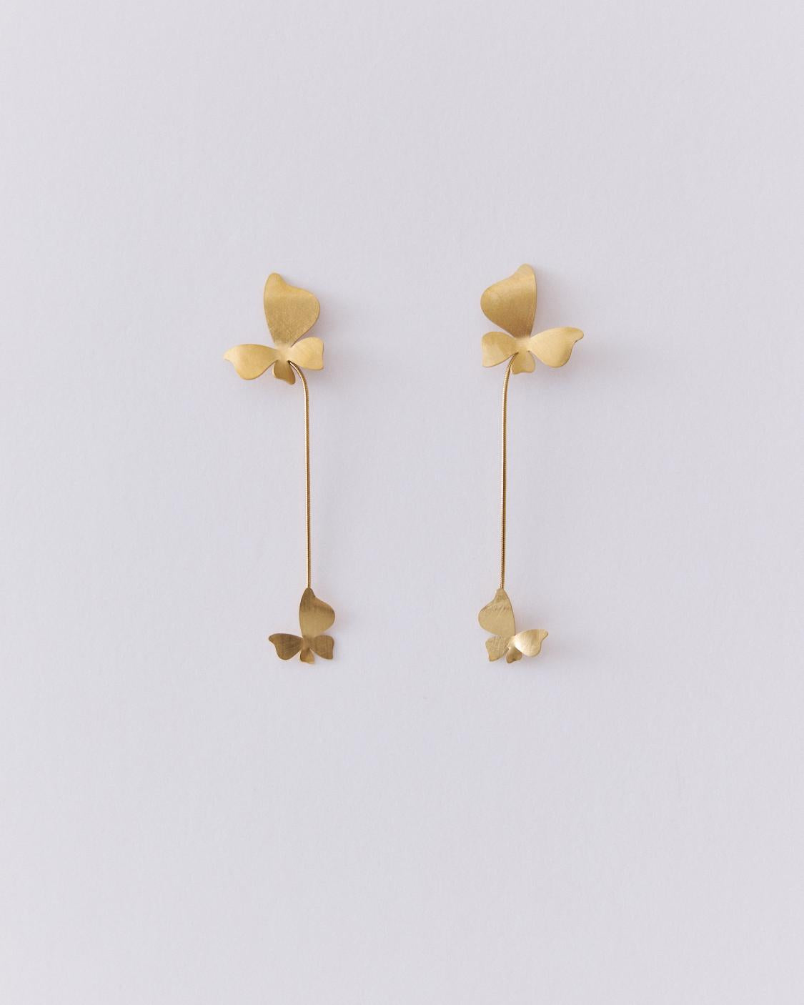 PENDIENTES LARGOS MARIPOSA