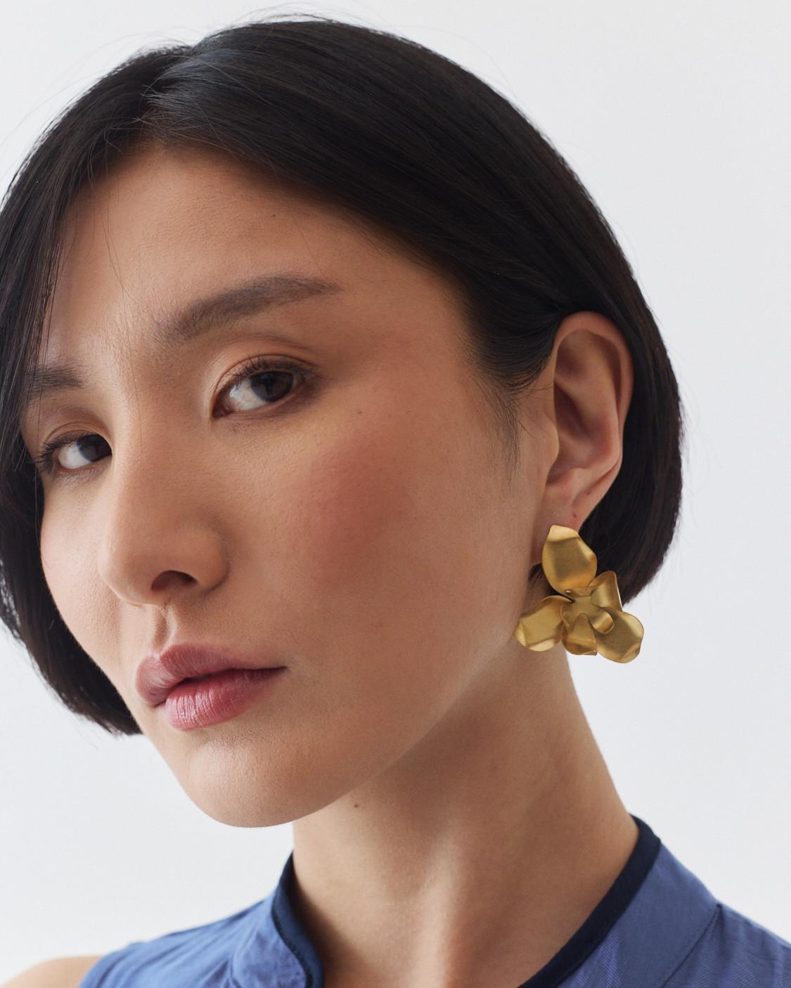 FLOWER EARRINGS