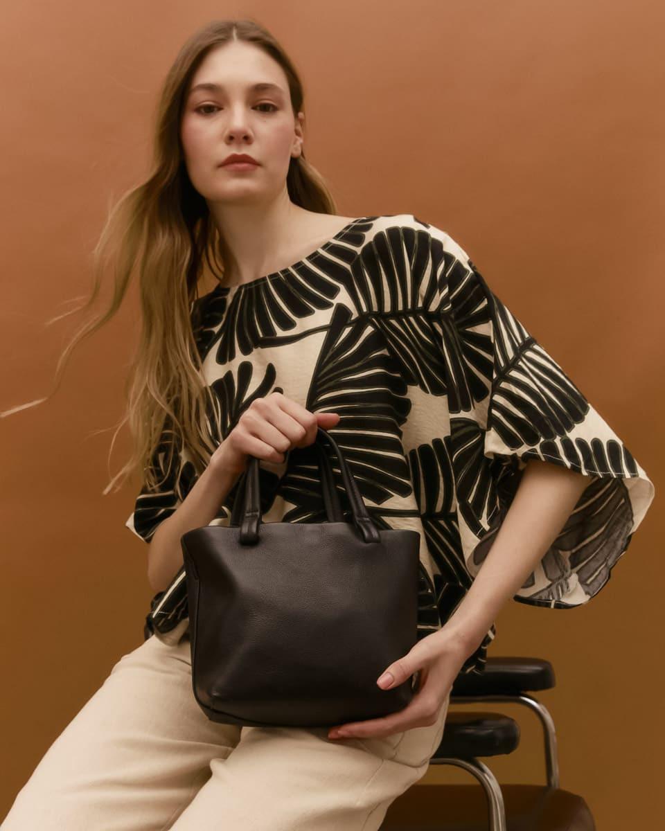 BOLSO MANO PIEL