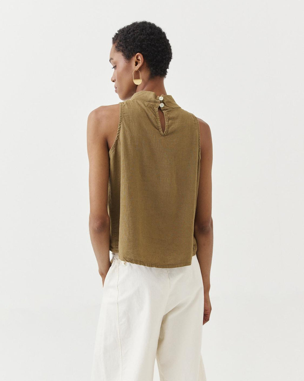 TOP LINO PLIEGUES ESCOTE V