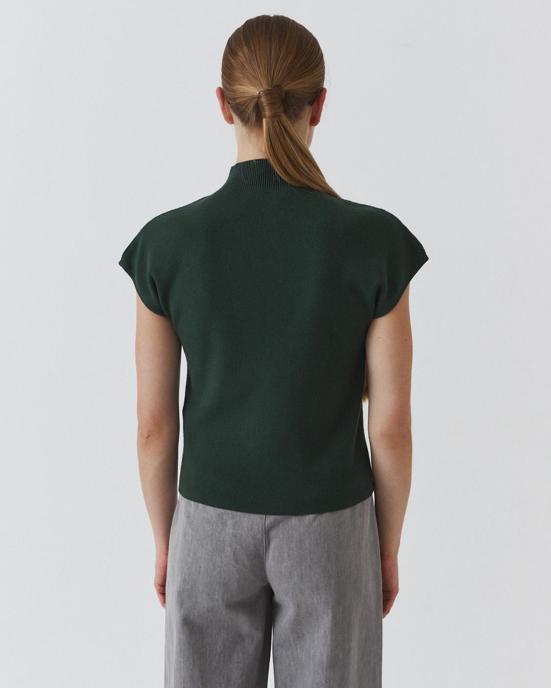 BASIC JAPANESE SLEEVE TOP