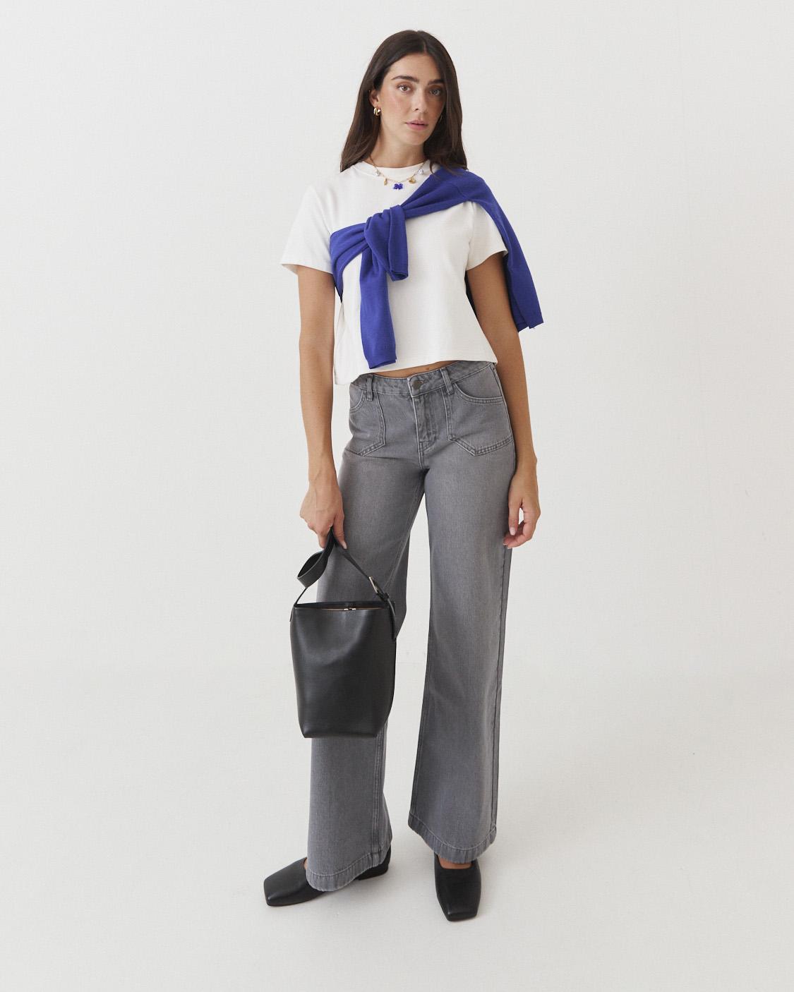 WIDE LEG JEANS WITH GEOMETRIC POCKETS