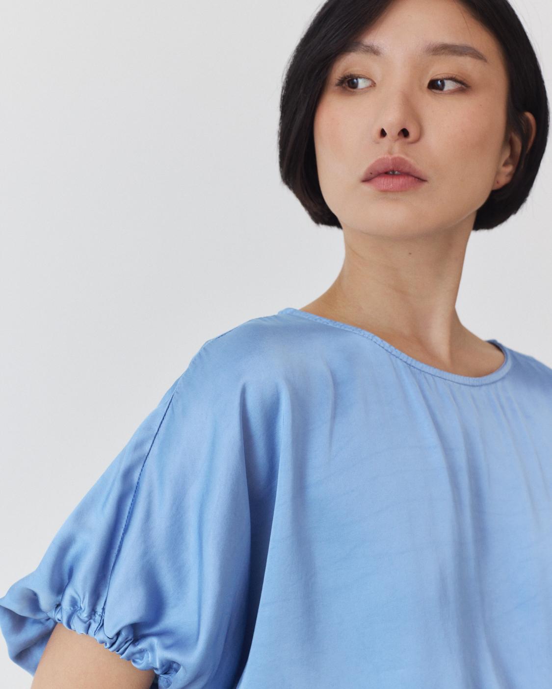 BLOUSE WITH SLEEVE DETAIL