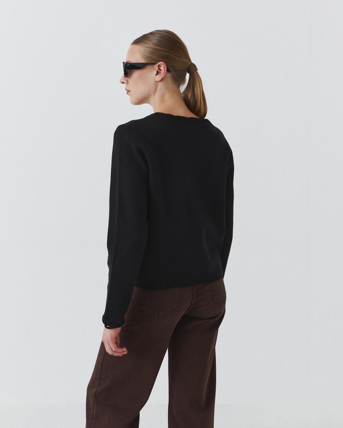 HOOK-AND-EYE CARDIGAN