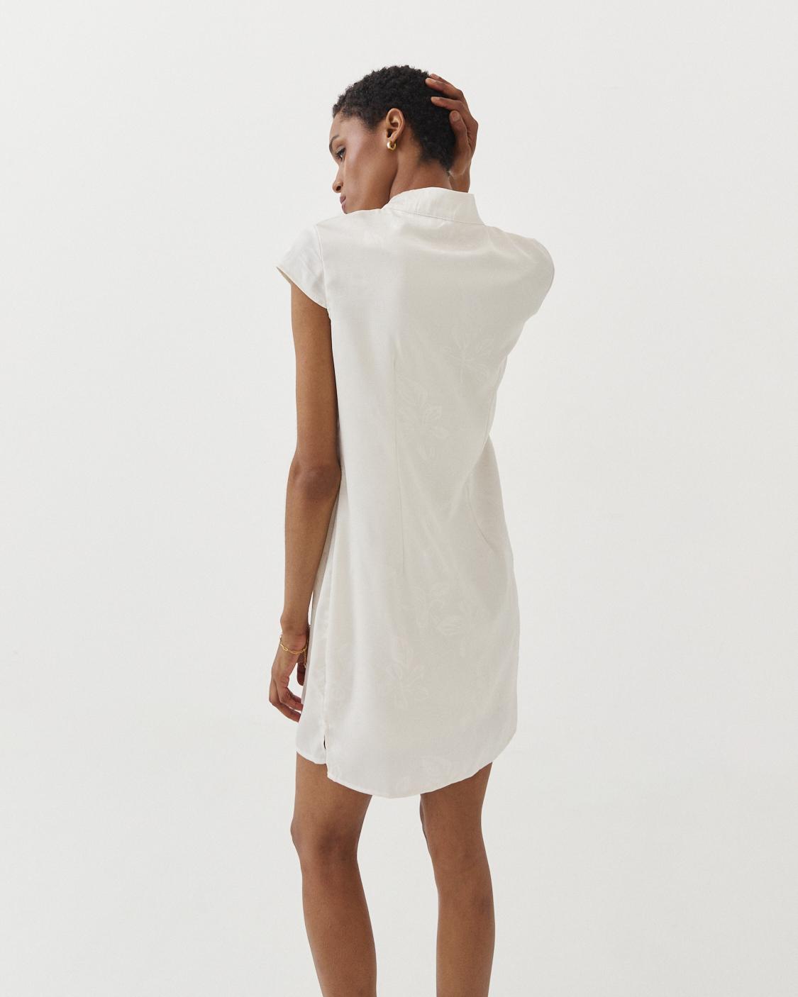 VESTIDO QIPAO CORTO JACQUARD