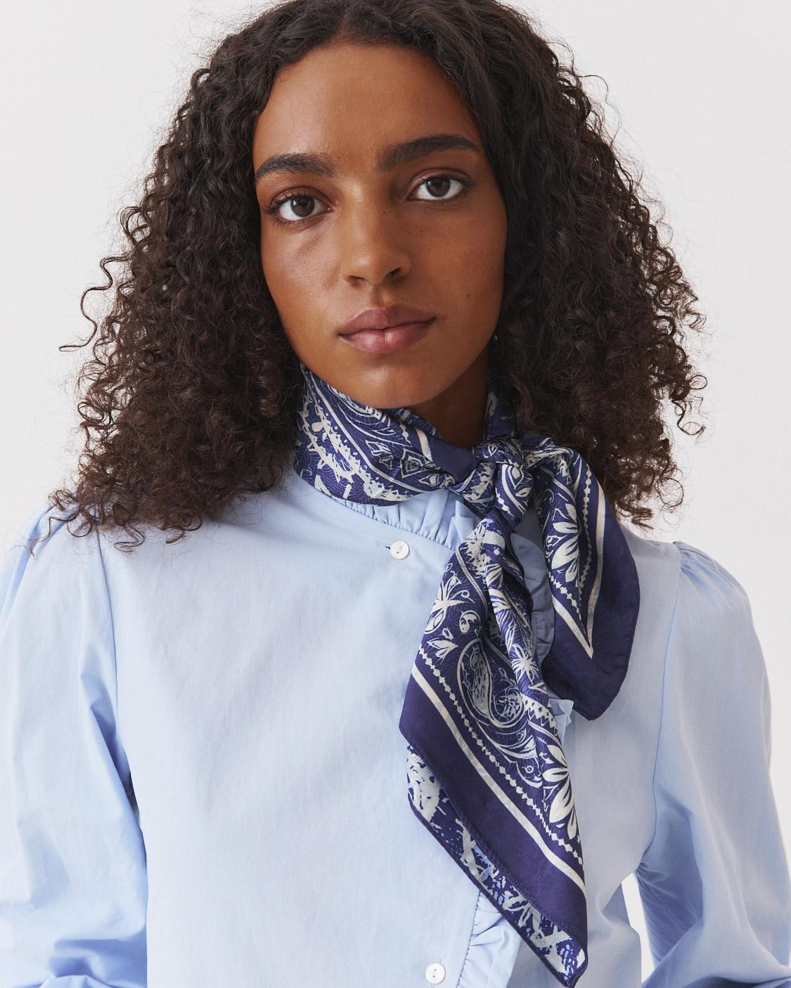 PAISLEY PRINT SCARF