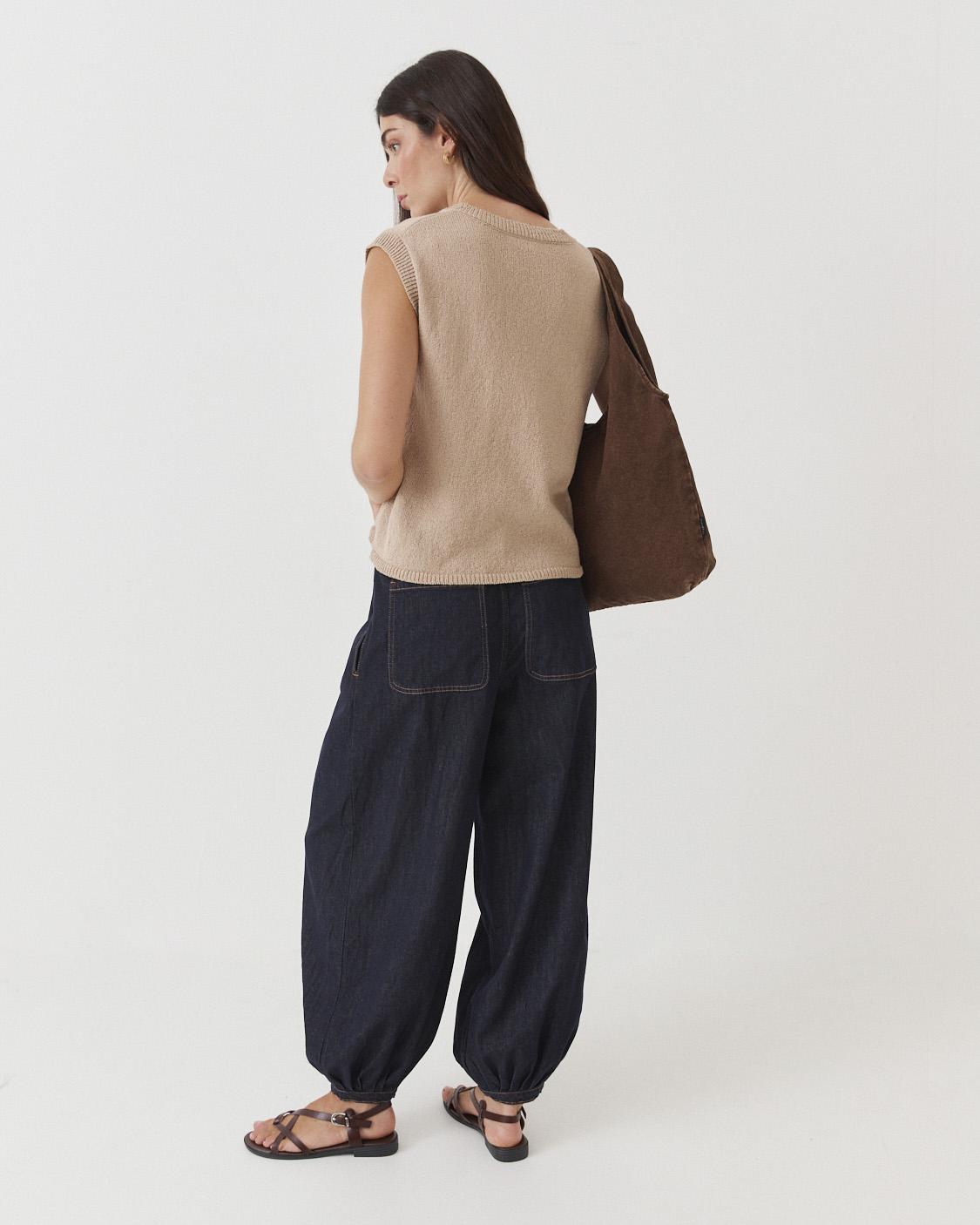 ELASTIC WAIST BAGGY JEANS