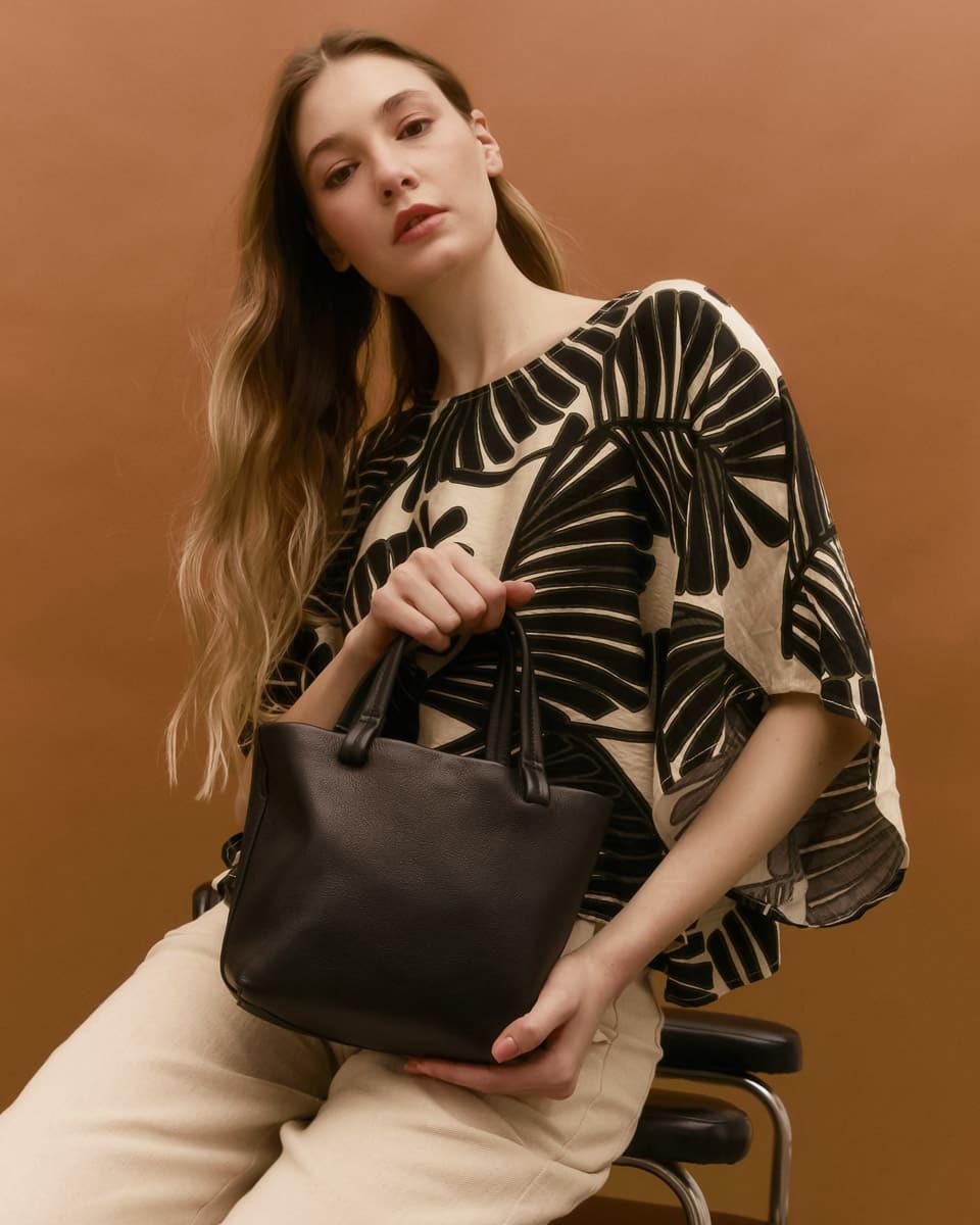 BOLSO MANO PIEL