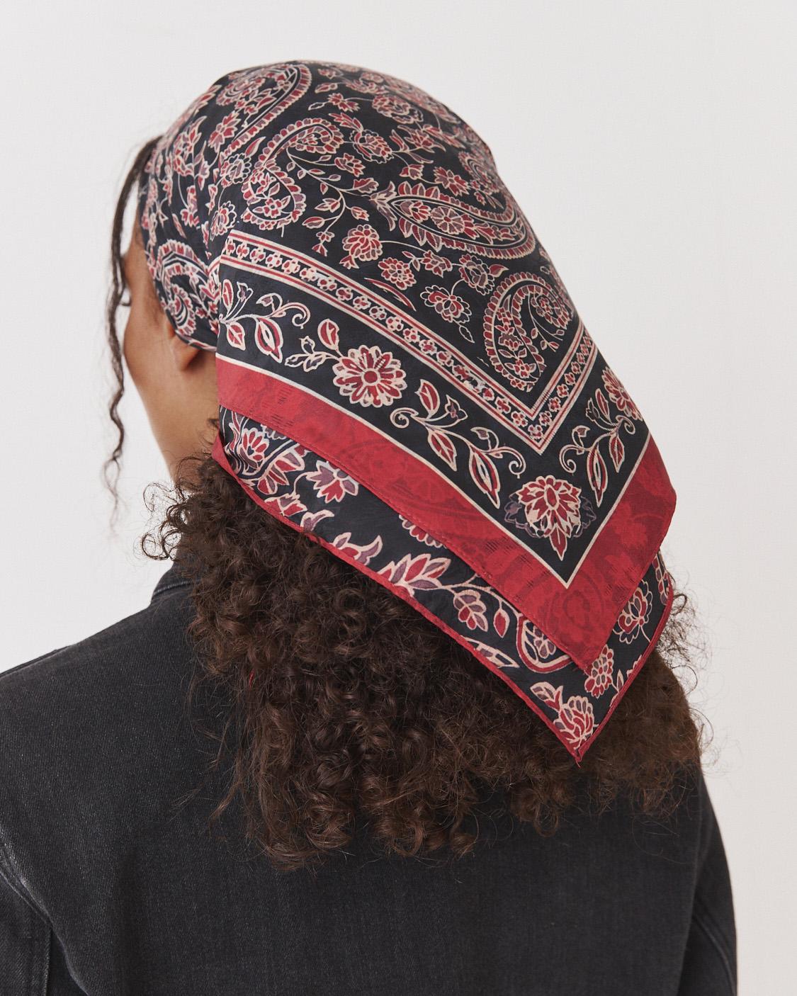 PAÑUELO ESTAMPADO PAISLEYS