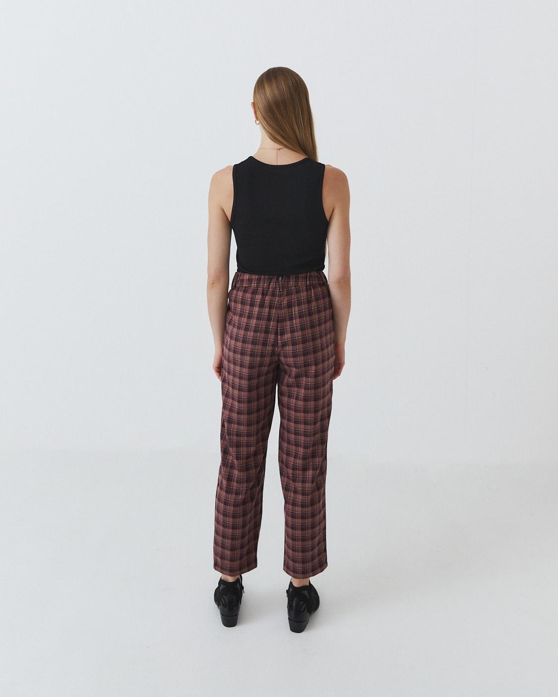 PANTALÓN BARREL FLUIDO CUADROS